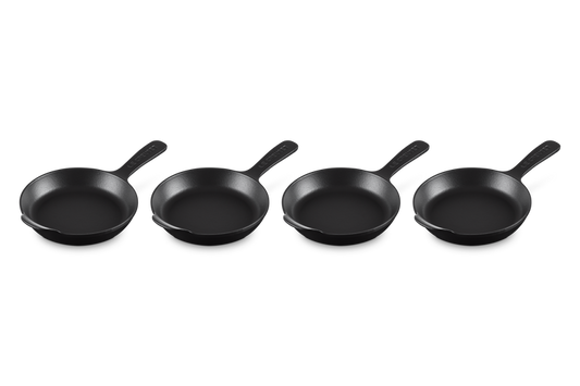 Cast Iron Gourmand Set of 4 Mini Skillets