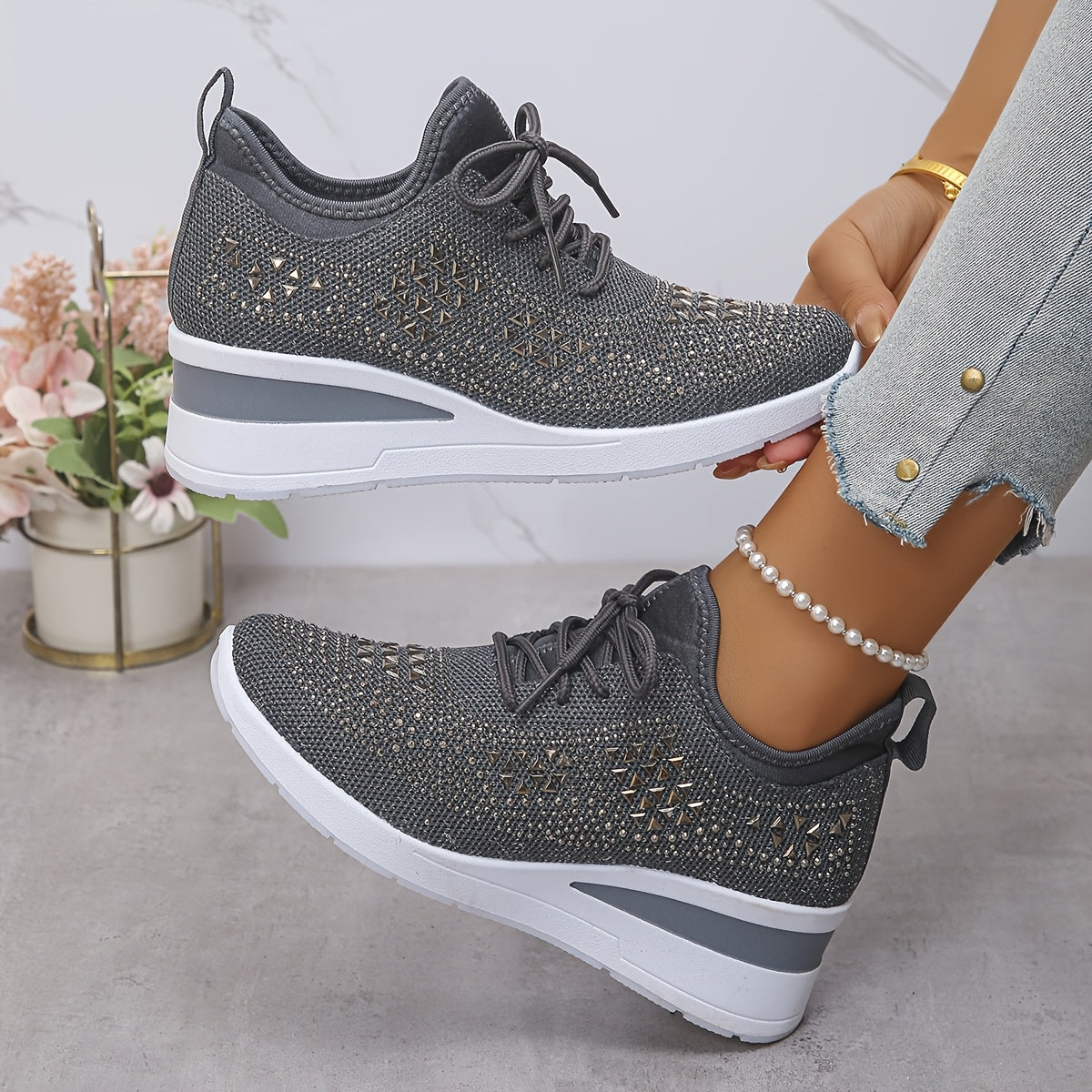 🔥Last Day Promotion 70% OFF - Women's Casual Fashion Breathable Rhinestone-Embellished Orthopaedic Sneakers